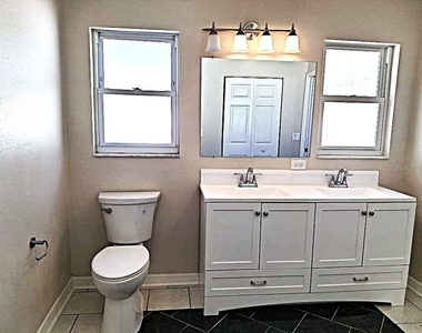 8308 123rd Avenue - Photo Thumbnail 19
