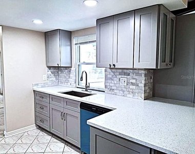 8308 123rd Avenue - Photo Thumbnail 2