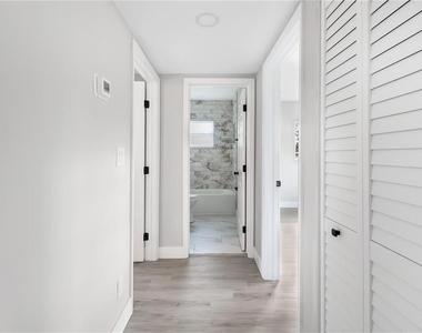 10341 Kumquat Lane - Photo Thumbnail 19