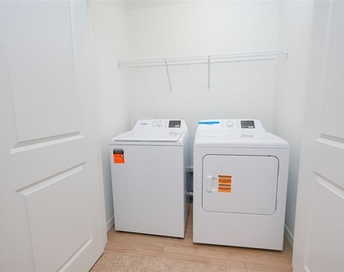 11194 Treasure Swale Way - Photo Thumbnail 36