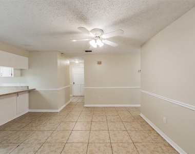 9616 N Oklawaha Avenue - Photo Thumbnail 13