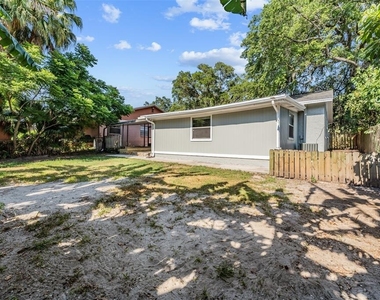 9616 N Oklawaha Avenue - Photo Thumbnail 39