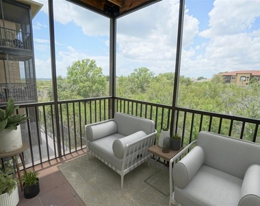 4304 Bayside Village Drive - Photo Thumbnail 6