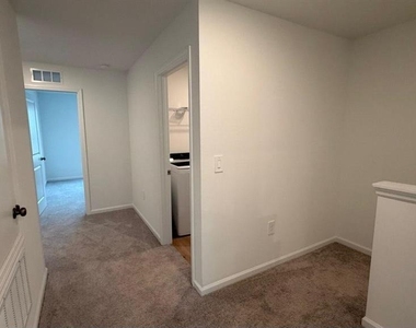 5098 Clay Whaley Road - Photo Thumbnail 7