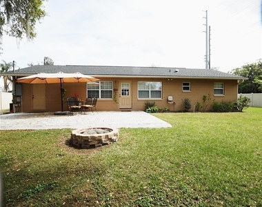 916 Vermont Avenue - Photo Thumbnail 13