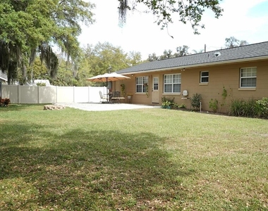 916 Vermont Avenue - Photo Thumbnail 12