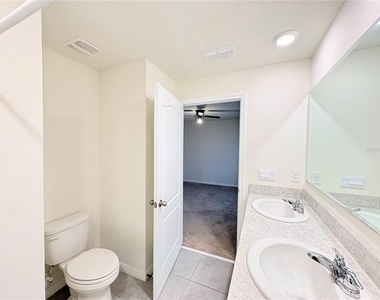 1559 Candlefire Row - Photo Thumbnail 12
