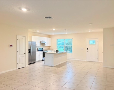 1559 Candlefire Row - Photo Thumbnail 6