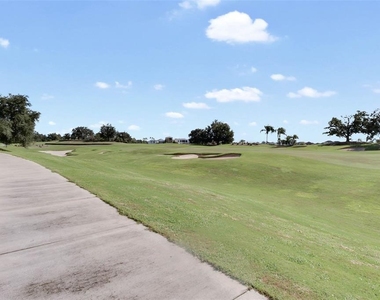 1112 Sunset View Circle - Photo Thumbnail 45