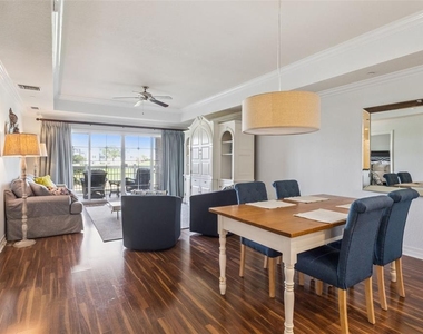 1112 Sunset View Circle - Photo Thumbnail 5