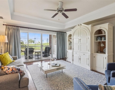 1112 Sunset View Circle - Photo Thumbnail 3