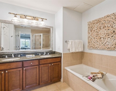 1112 Sunset View Circle - Photo Thumbnail 20