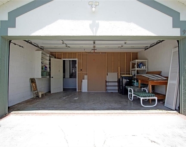 928 Loma Bonita Drive - Photo Thumbnail 37