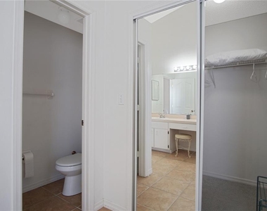 928 Loma Bonita Drive - Photo Thumbnail 27