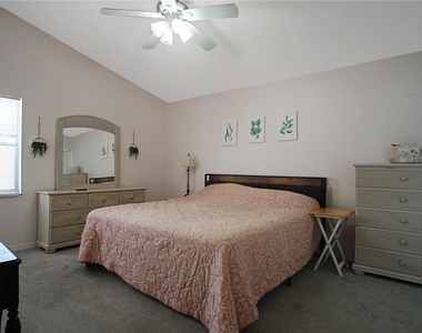 928 Loma Bonita Drive - Photo Thumbnail 21
