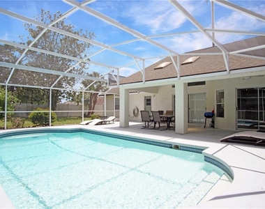 928 Loma Bonita Drive - Photo Thumbnail 10