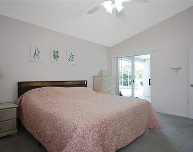 928 Loma Bonita Drive - Photo Thumbnail 22