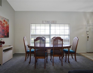 928 Loma Bonita Drive - Photo Thumbnail 20