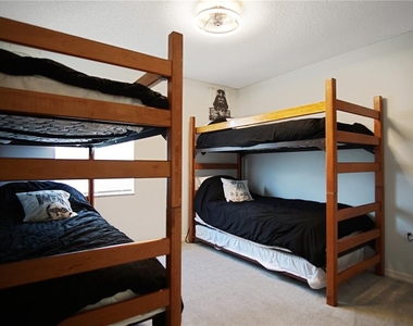 928 Loma Bonita Drive - Photo Thumbnail 35
