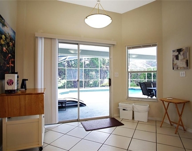 928 Loma Bonita Drive - Photo Thumbnail 16