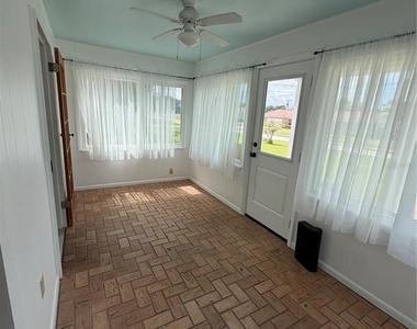207 E Halifax Avenue - Photo Thumbnail 10