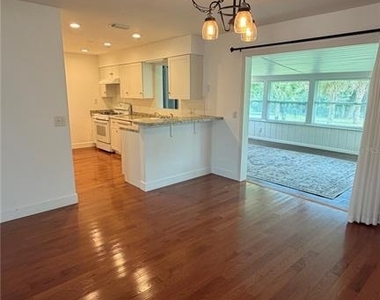 207 E Halifax Avenue - Photo Thumbnail 13