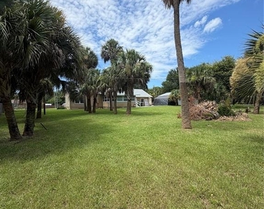 207 E Halifax Avenue - Photo Thumbnail 48