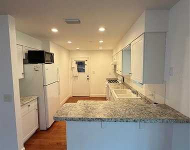 207 E Halifax Avenue - Photo Thumbnail 14
