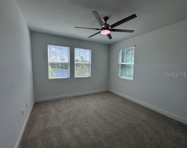 7573 Estuary Lake Loop - Photo Thumbnail 39