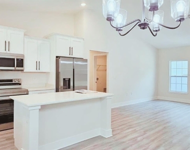 6817 Sw 131st Place - Photo Thumbnail 2