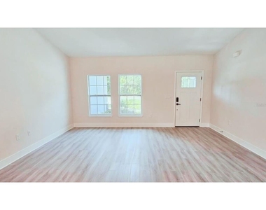 6817 Sw 131st Place - Photo Thumbnail 10