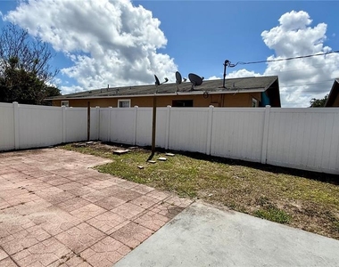 1516 Alabama Avenue - Photo Thumbnail 14