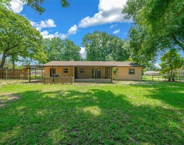 1820 Se 57th Avenue - Photo Thumbnail 1