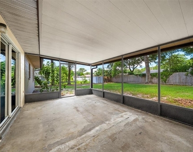 1820 Se 57th Avenue - Photo Thumbnail 19