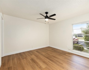 3025 Se 55th Avenue - Photo Thumbnail 18