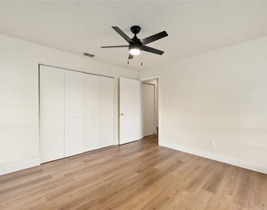 3025 Se 55th Avenue - Photo Thumbnail 22