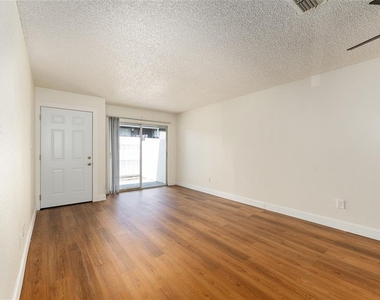 3025 Se 55th Avenue - Photo Thumbnail 10