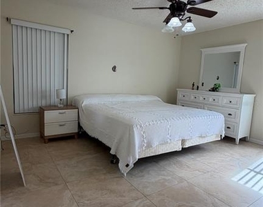 632 Dharma Circle - Photo Thumbnail 8