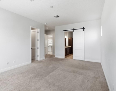 13026 Stoddart Avenue - Photo Thumbnail 20