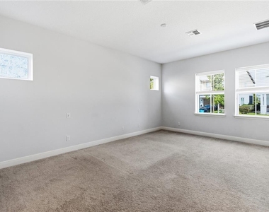 13026 Stoddart Avenue - Photo Thumbnail 18
