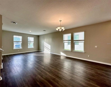 4869 Lacewing Drive - Photo Thumbnail 3