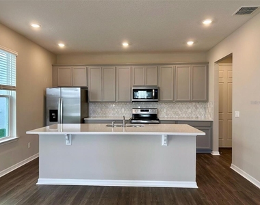 4869 Lacewing Drive - Photo Thumbnail 4