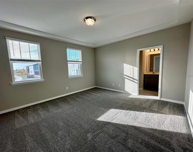 4869 Lacewing Drive - Photo Thumbnail 8