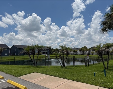 4160 Pershing Pointe Place - Photo Thumbnail 11