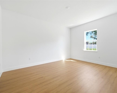 16835 Sw 17th Terrace - Photo Thumbnail 22