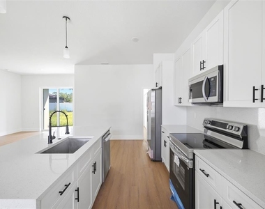 16835 Sw 17th Terrace - Photo Thumbnail 21