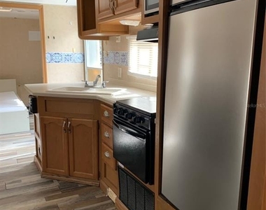 3000 Clarcona Road - Photo Thumbnail 2