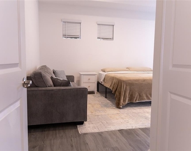 1441 Rosedale Road - Photo Thumbnail 46