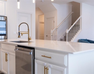 1441 Rosedale Road - Photo Thumbnail 8