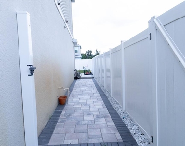 1441 Rosedale Road - Photo Thumbnail 61